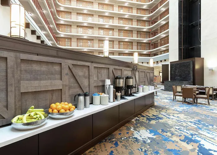 Hotel Embassy By Hilton I-44